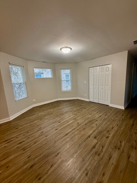 Photo - 146 S 9th Ave