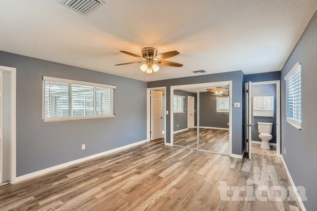 Photo - 1641 Patlin Cir N