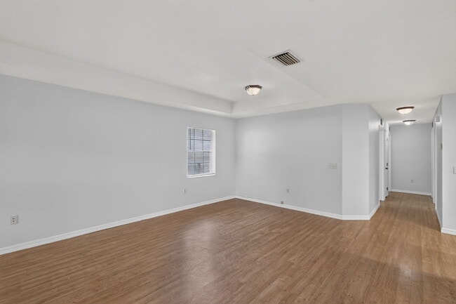Photo - 1304 Wood Duck Ln