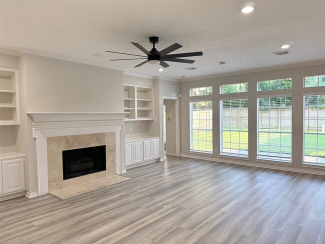 Photo - 4226 Roaring Rapids Dr