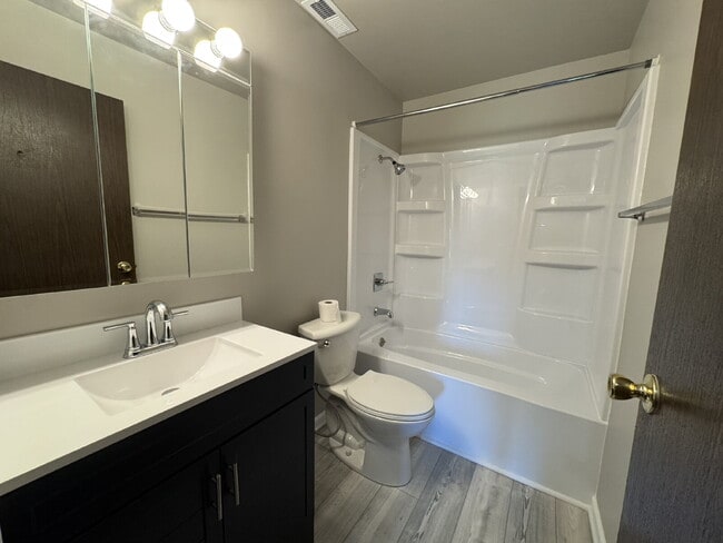 Photo - 1 bed, 1 bath condo Unit C