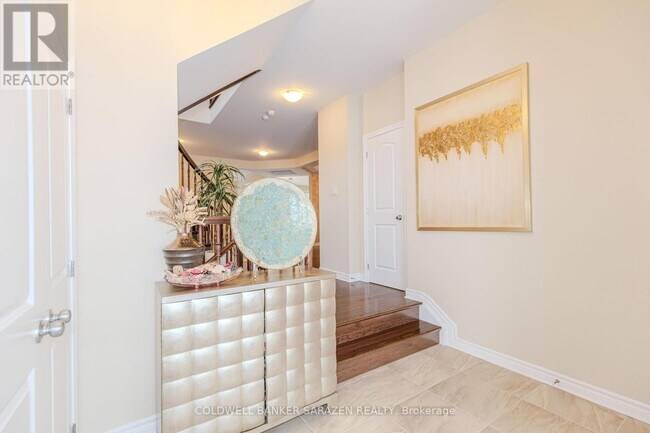 Photo - 942 Guinness Cres