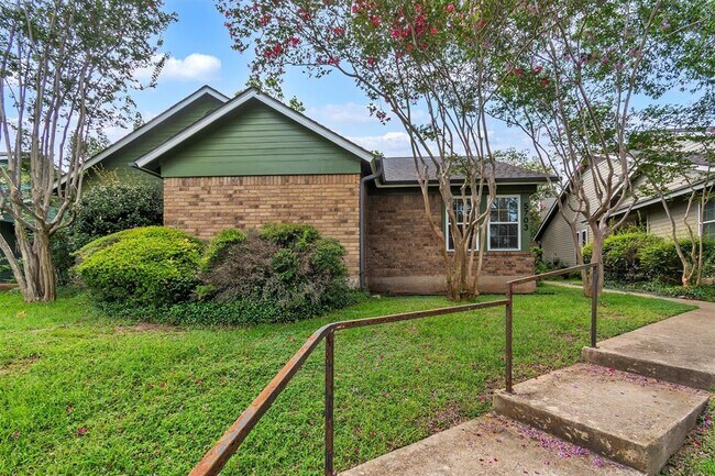 5703 West Gate Blvd Unit B