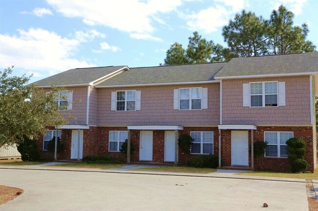 Building Photo - 103 W Ivybridge Dr