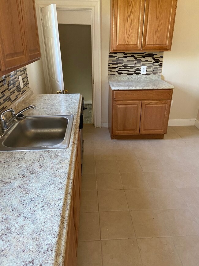 Photo - 508 Cording Ave