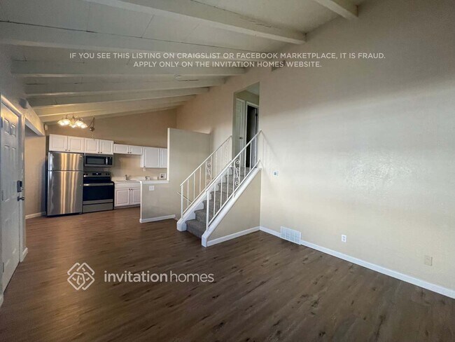 Photo - 998 S Miller St