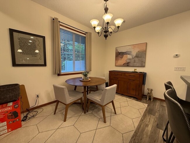 Photo - Great 3BR/2BA End Unit Elk River Townhome Available June!