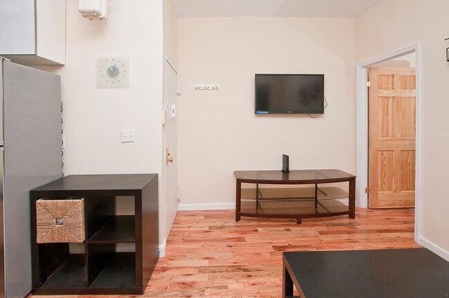 Photo - 2370 1st Ave Unit ID1032024P