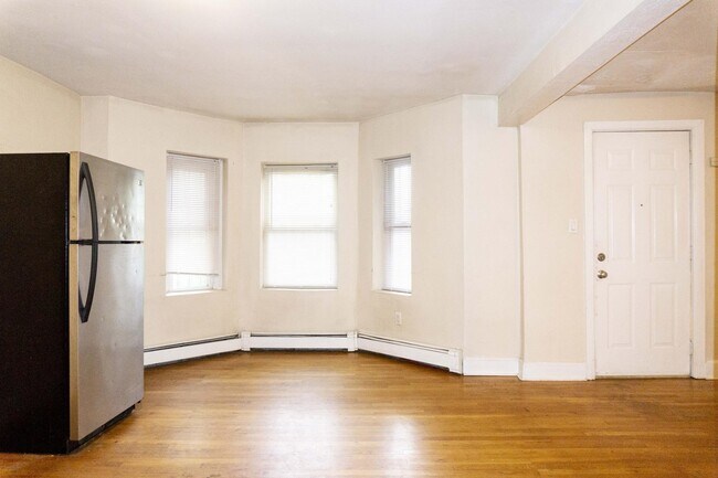 Photo - 2989 Washington St Unidad 1