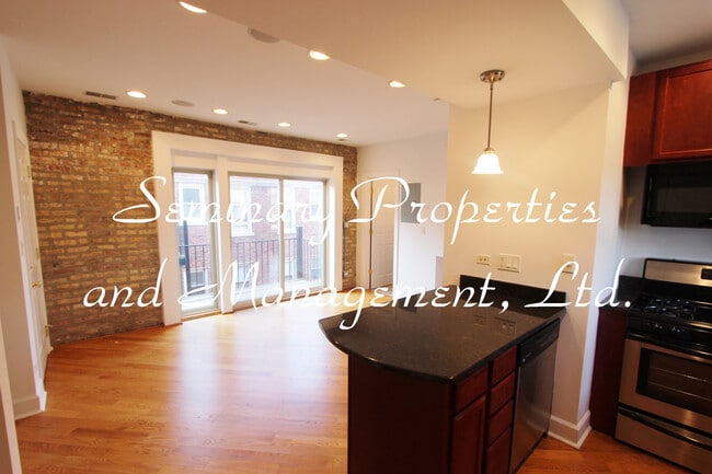 Photo - 5653-59 N. Magnolia