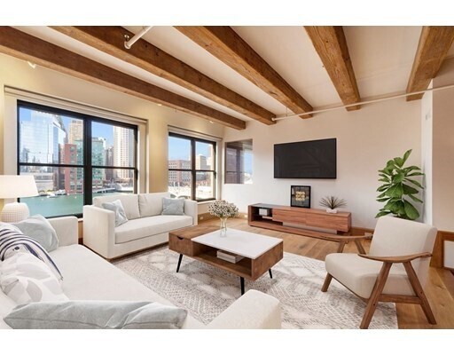 Photo - 33 Sleeper St Unidad #504