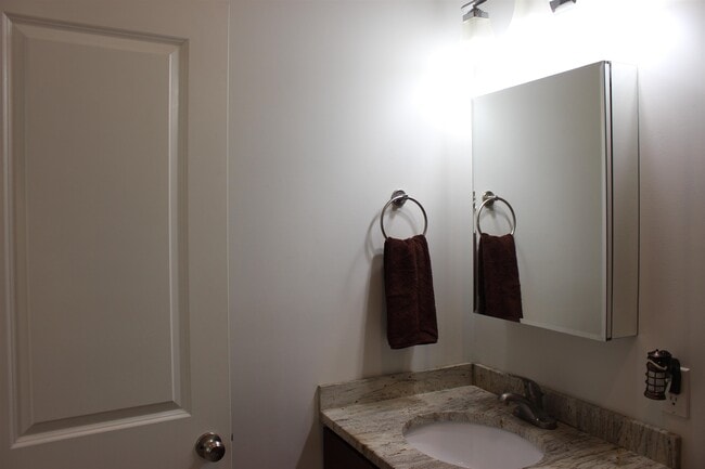 Photo - 420 Bloomfield St Unit 4