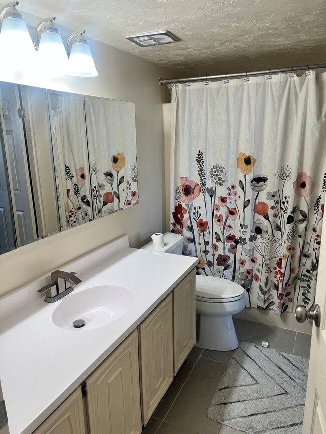 Portage Trail East Apartments