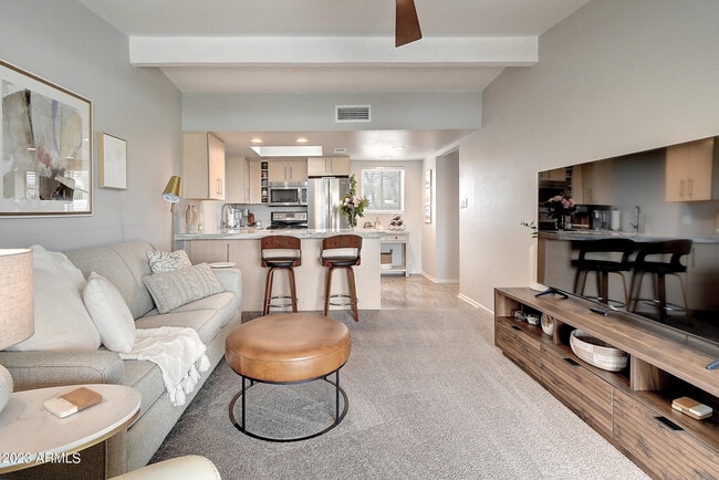 16807 E Gunsight Dr Unidad B14
