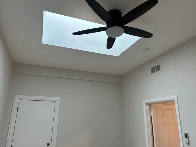 Photo - 137 S Batavia Ave Unit C