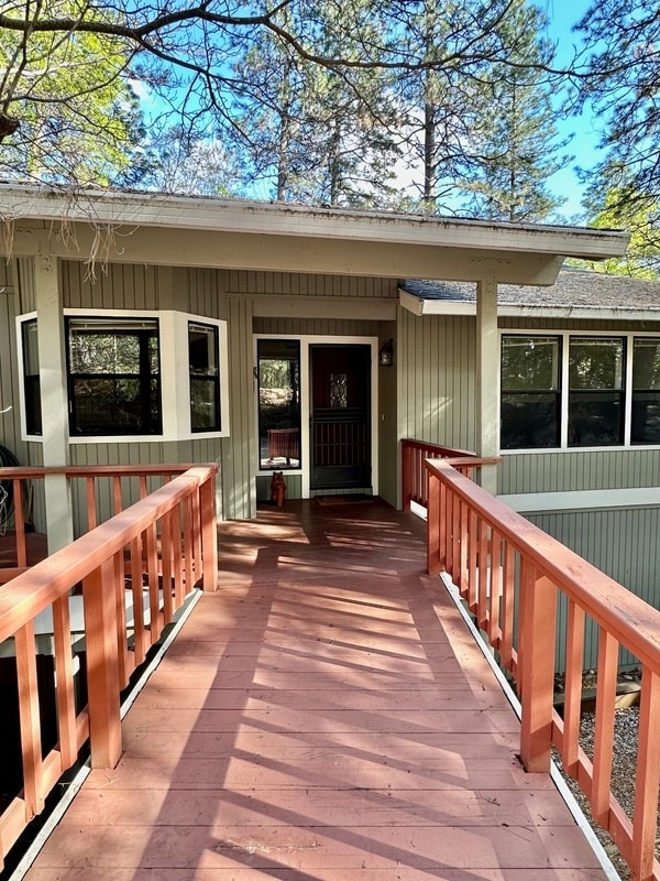 Photo - 15593 Carrie Dr