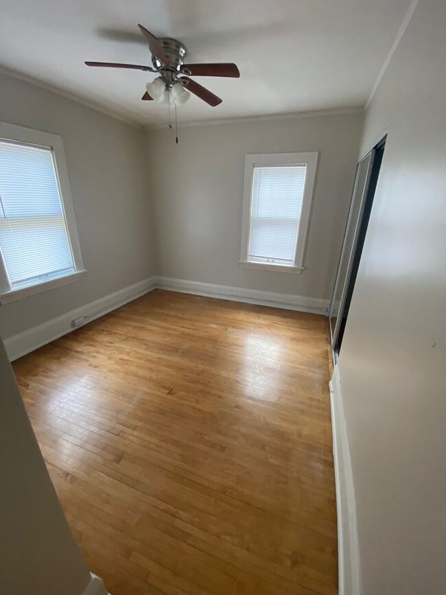 Photo - 705 W 31st St Unit 1