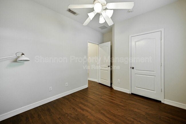 Photo - 10947 Redstone Ct