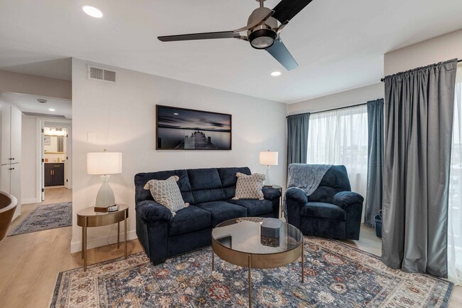 Photo - 2411 Prospect Ave Unit 219