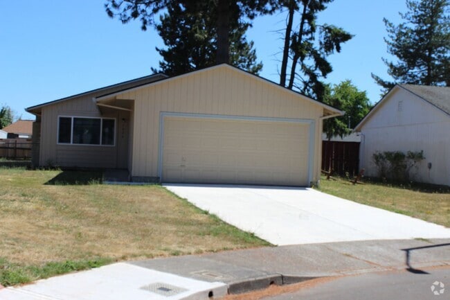 Building Photo - Hillsboro three bedroom ranch Rental