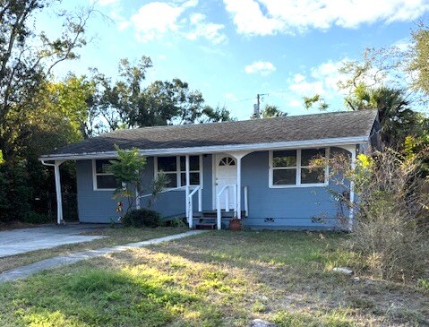 Photo - 1471 Park St