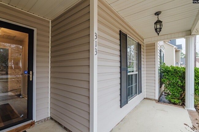 Photo - 313 Rolling Knoll Dr