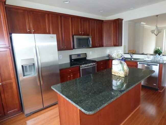 Photo - 43141 Whelplehill Terrace