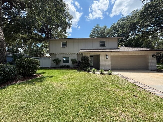 Building Photo - Beautiful Port Orange 4 Bed 2.5 Bath Serene Home Available IMMEDIATELY!