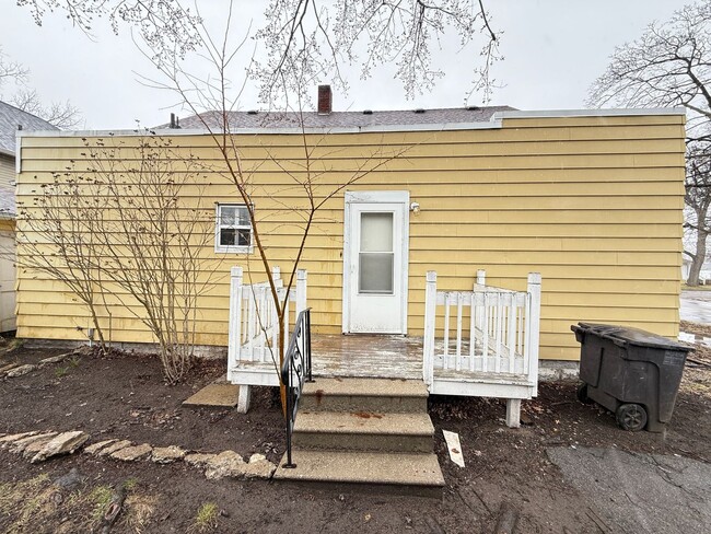 Photo - 843 Bennett St Unit 613