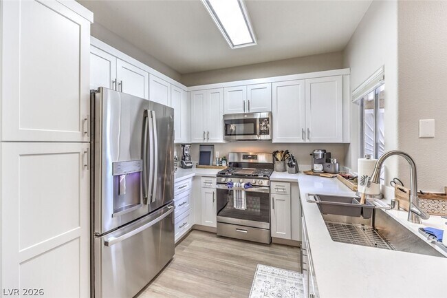 Photo - 855 N Stephanie St Unit 1015