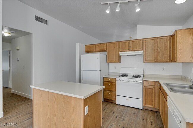 Photo - 10046 Catseye Cove Ct