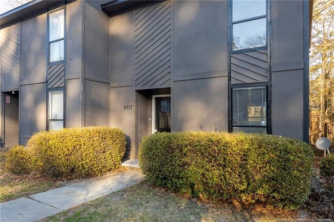 Photo - 5717 Aftonshire Dr