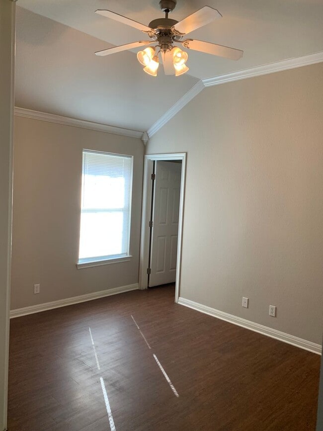 Photo - 3 bedroom 2 bath brick home