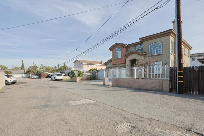 Photo - Beautiful Single Family in Garden Grove for Rent