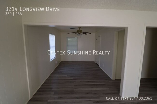 Photo - 3214 Longview Dr