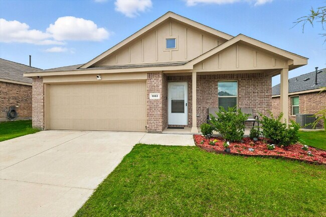 Building Photo - 1-story, 3 Bedrooms, 2 Bathrooms. Master's... Rental