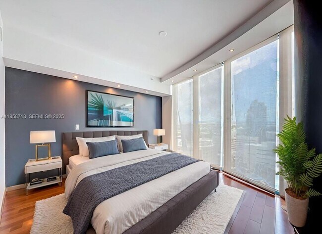 Photo - 333 Las Olas Way Unit 2501