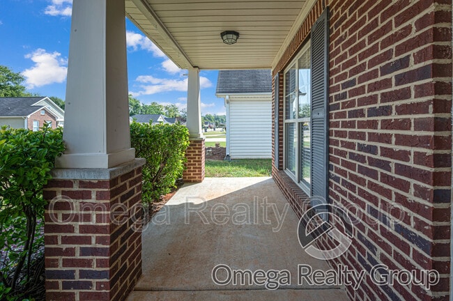 Photo - 259 Stonecreek Pl