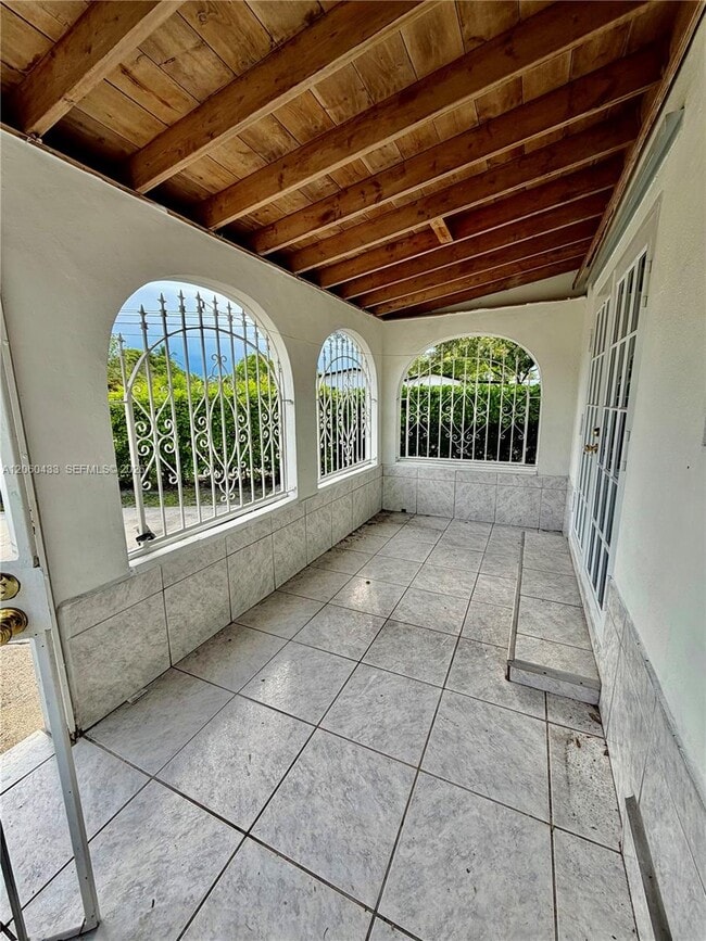 Photo - 6137 SW 20th Ct Unit A