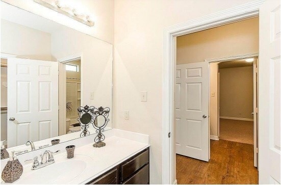 Photo - 49 Woodland Hills Dr