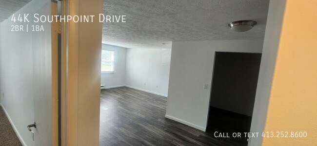 Photo - 44 Southpoint Dr