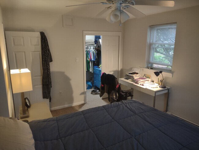 Photo - 525 N Jackson St Unit Apt 8