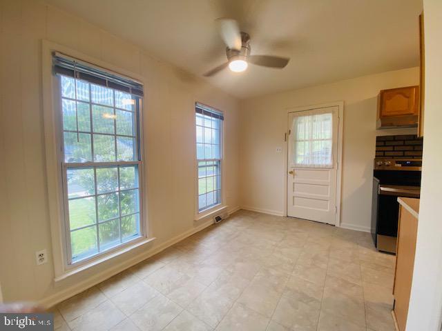 Photo - 16200 Oak Meadow Dr