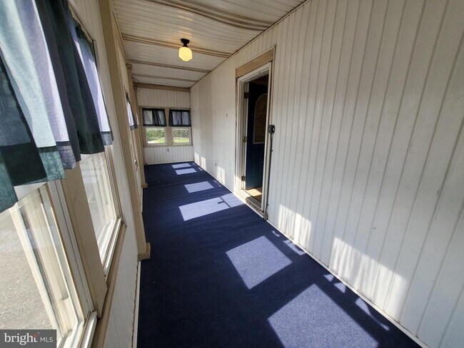 Photo - 191 W Cohawkin Rd Unit A - DOWNSTAIRS