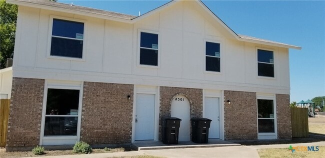 Building Photo - 4501 Chase Ct Unit A Rental