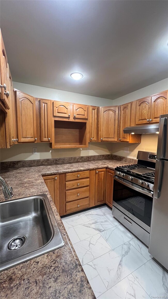 Photo - 27 E Main St Unit 6