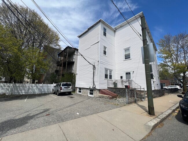 Photo - 1 Victoria St Unit 2