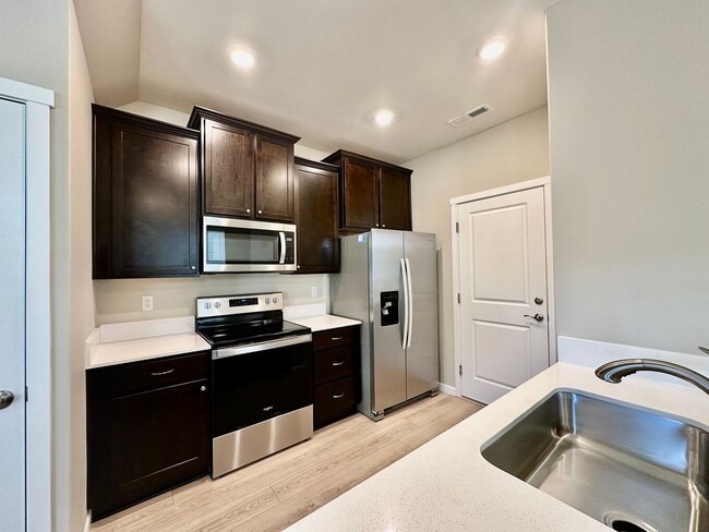 Photo - Beautiful newer 3 Bedroom 2.5 bathroom Townhouse-Evergreen School District