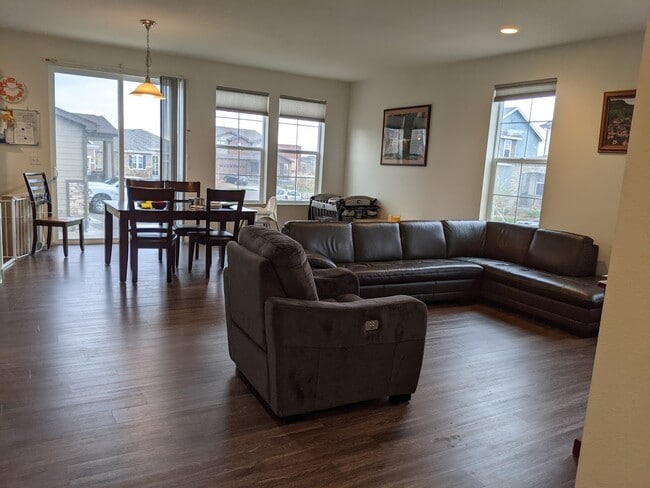 Photo - 11033 Sedalia Way