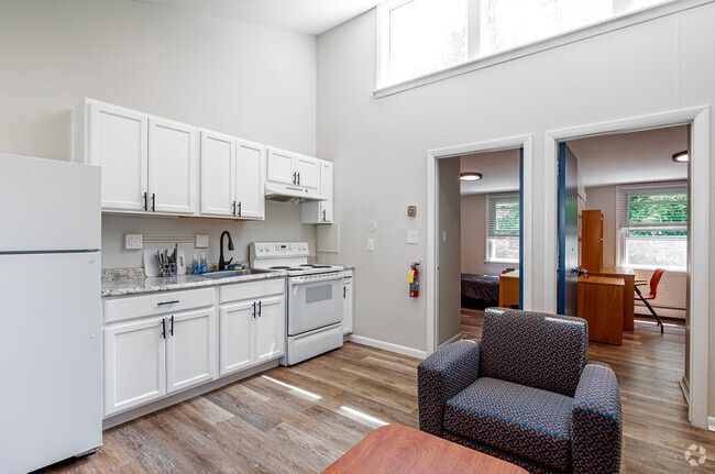 Interior Photo - Villages at Hartford